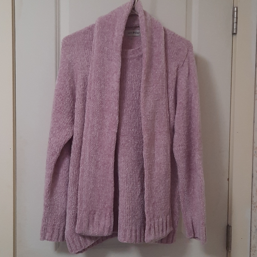 White Stag rose pink sweater
